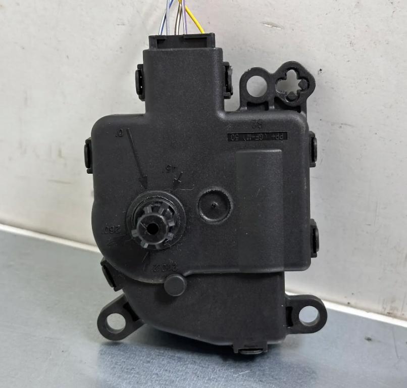 FORD Motorček kúrenia DG9H-19E616-AA