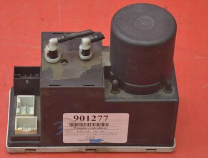 Audi A4 b5 A3 8L pompa Zámok: 8l0862257