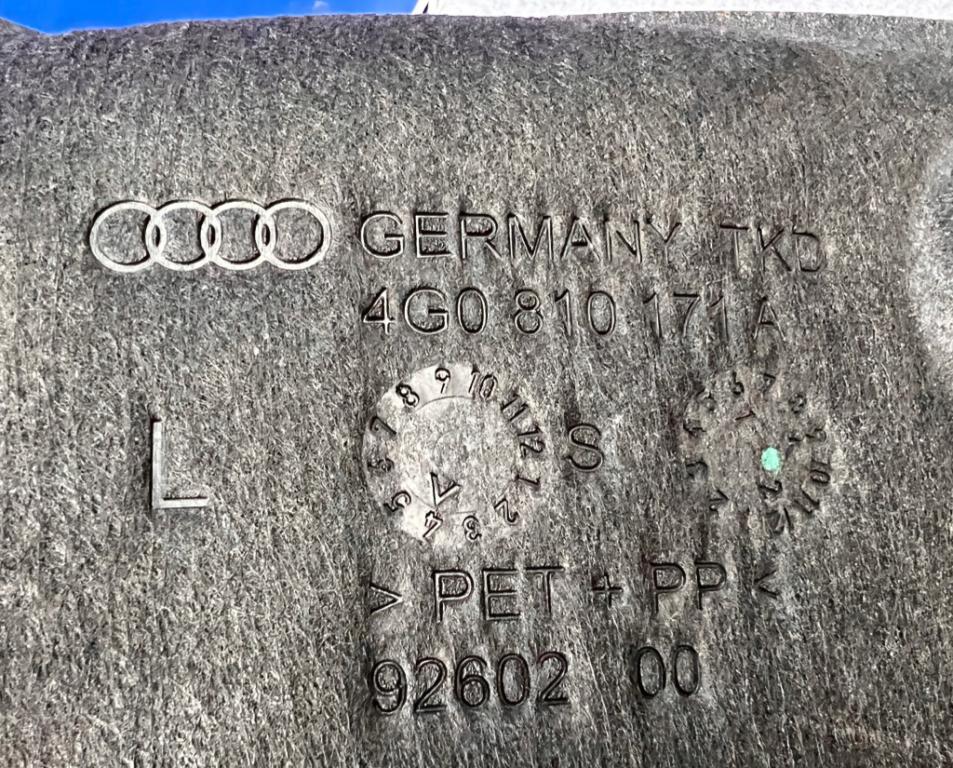 Audi A6 C7 2011-2018 2.0 TFSI 179KM manual 132 kW 1984 cm3 4- Blatník: zadné ľavé 4G0810171A