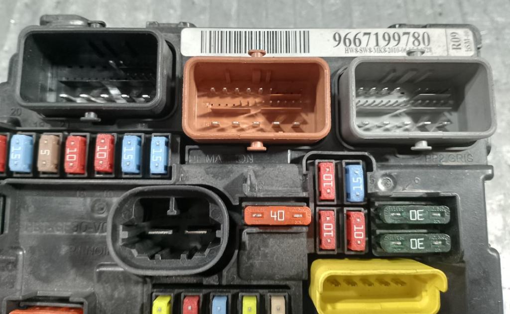 CITROEN C3 II 12R Modul Riadiaca jednotka BSM