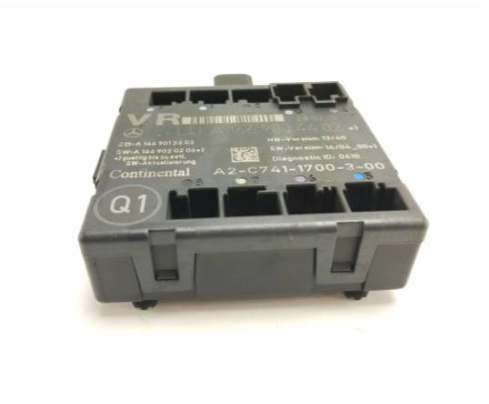 Mercedes  W176     X156   Modul Dverí  pravy A1669004402