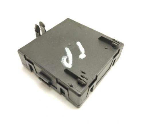 Mercedes  W176     X156   Modul Dverí  pravy A1669004402