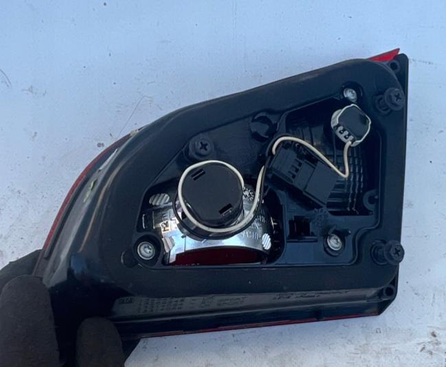 OPEL ASTRA J Sports Tourer (P10) 2010 - 2015 Svetlo zad ľavá strana vnútorná 13314054