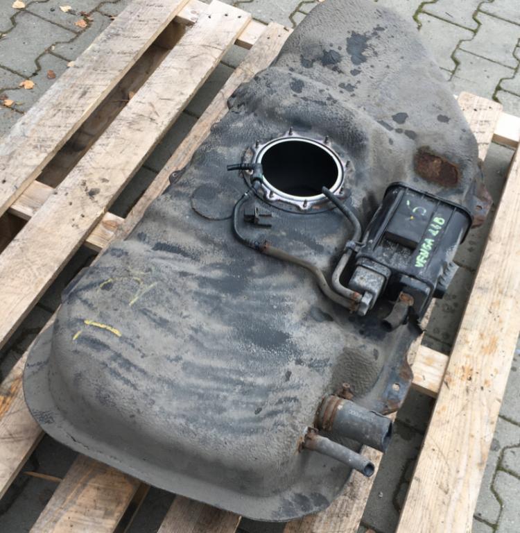 Hyundai ix20 nadrž paliva benzín 31100-1P000