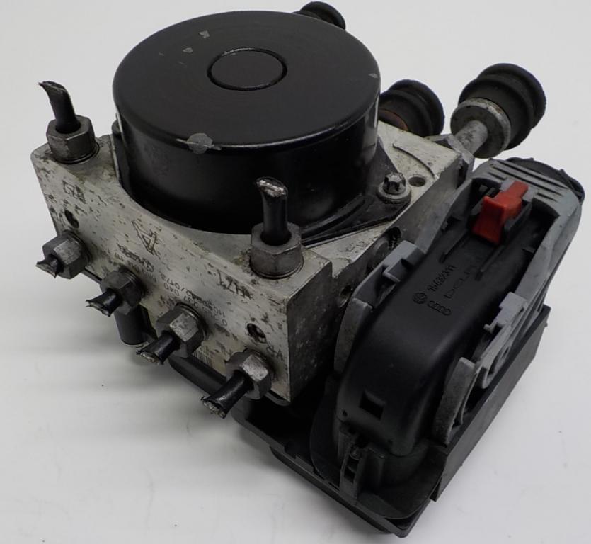 Seat Ibiza IV 6J 2008-2017 1.2 tdi 75 HP manual 55 kW 1199 cm3 Čerpadlo abs 6R0614117T