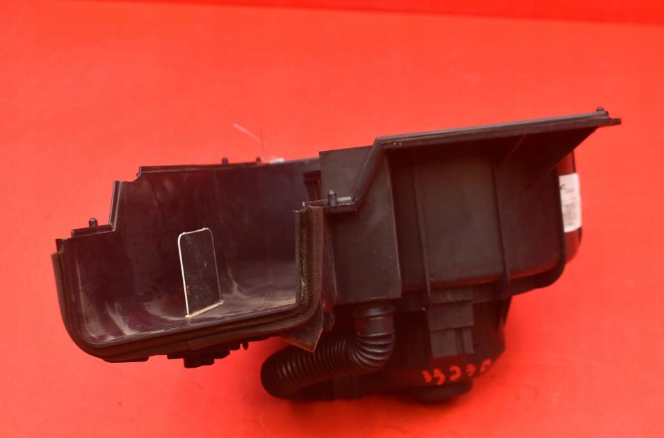 NISSAN ALMERA N16 03-06 VENTILÁTOR VZDUCHU EU 27200BN916