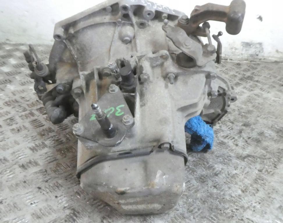 Peugeot 307 1.6 16v 109 HP manual 80 kW 1587 cm3 5- prevodovka manual 20CP43