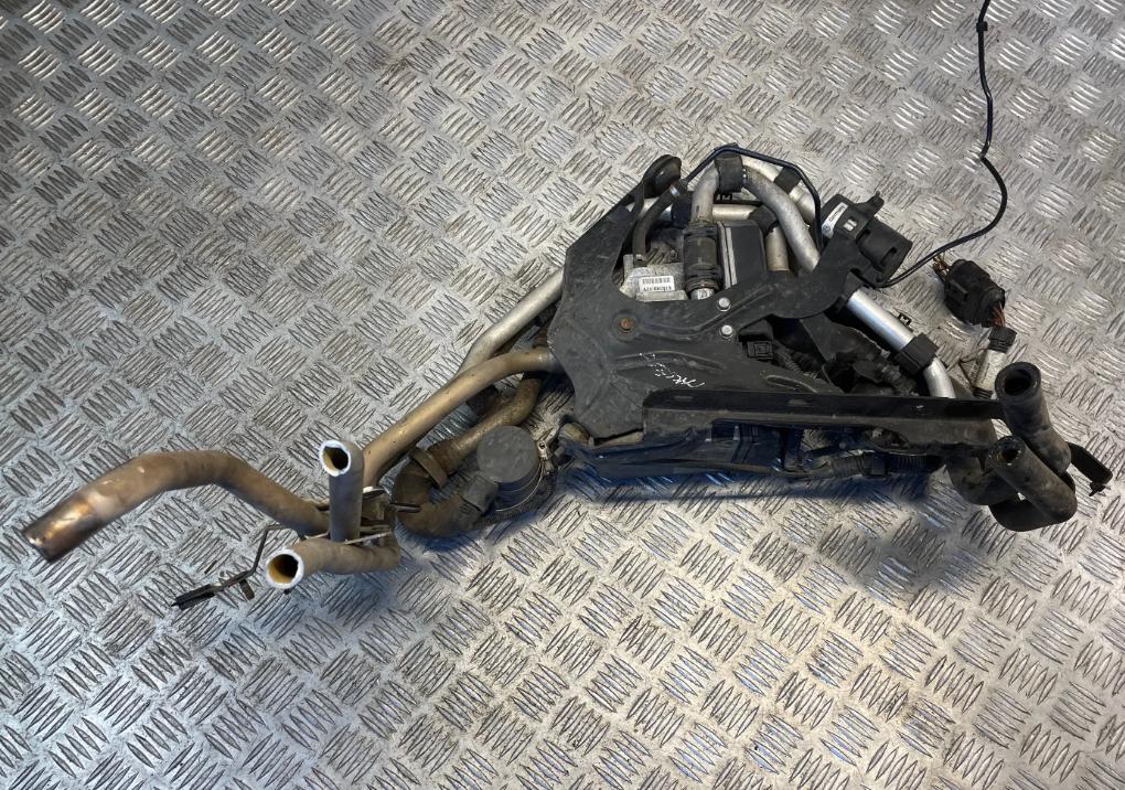 Vw Touareg 2002-2010 5.0 TDI V10 313 HP automatic 230 kW 4921 cm3  Webasto 7L6819008C