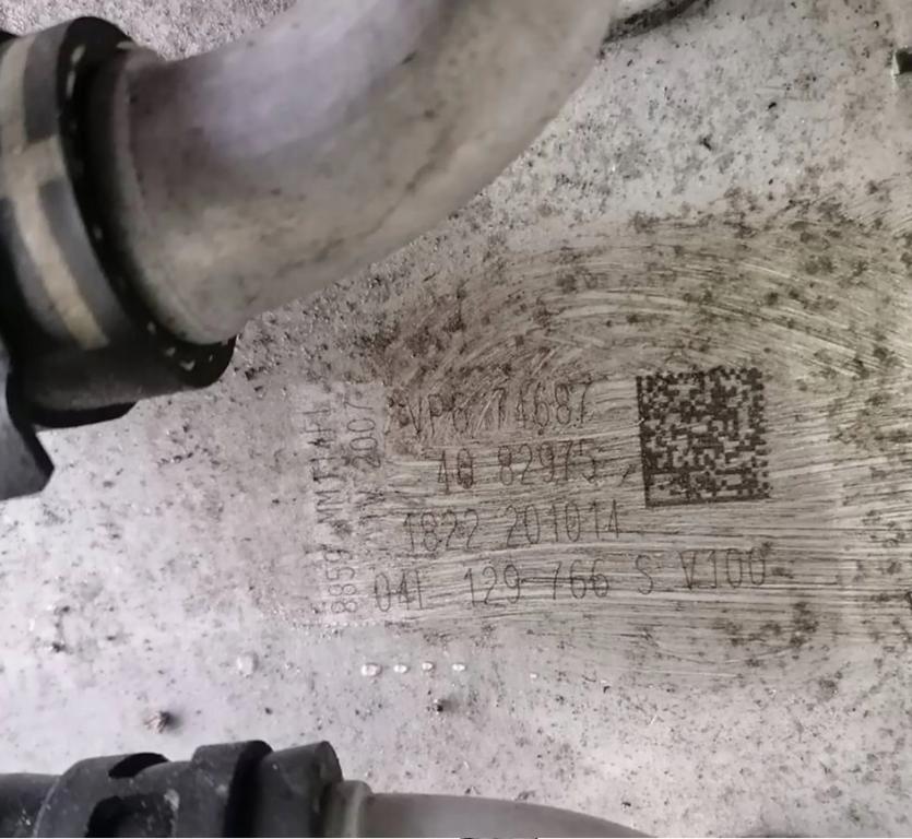 SEAT LEON III 15r 1.6 Tdi  potrubie 04L129766S