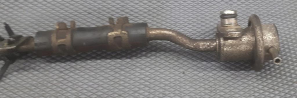 DAIHATSU FEROZA 1.6 I 16V HD-E manual 5 stupňová 4X4 70 kW 95 km Lišta vstrekovacia 2328087105