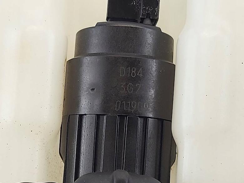 Fiat Panda II 2 (169_) 1.1 (169.AXA1A) 187 A1.000 Nádržka ostrekovačov