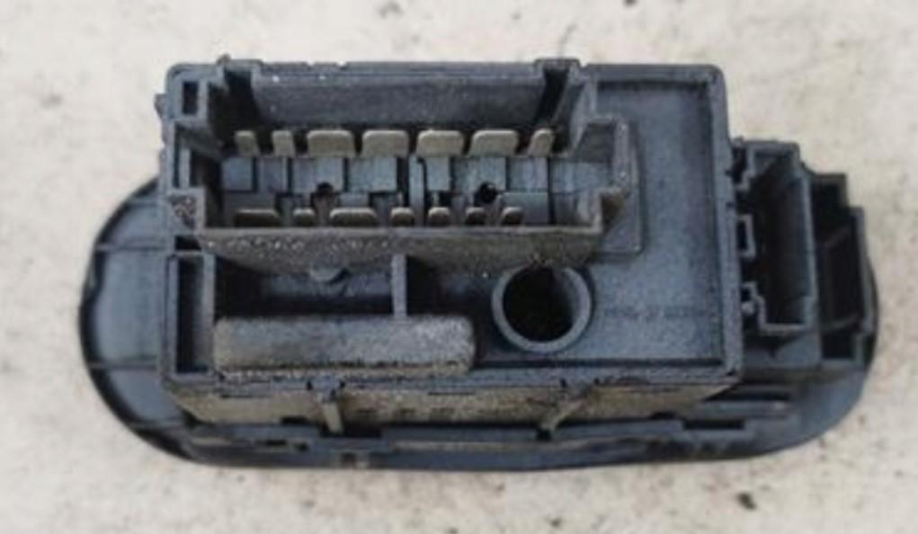 Volkswagen Sharan Spínač svetiel na prístrojovej doske 7M1941531M