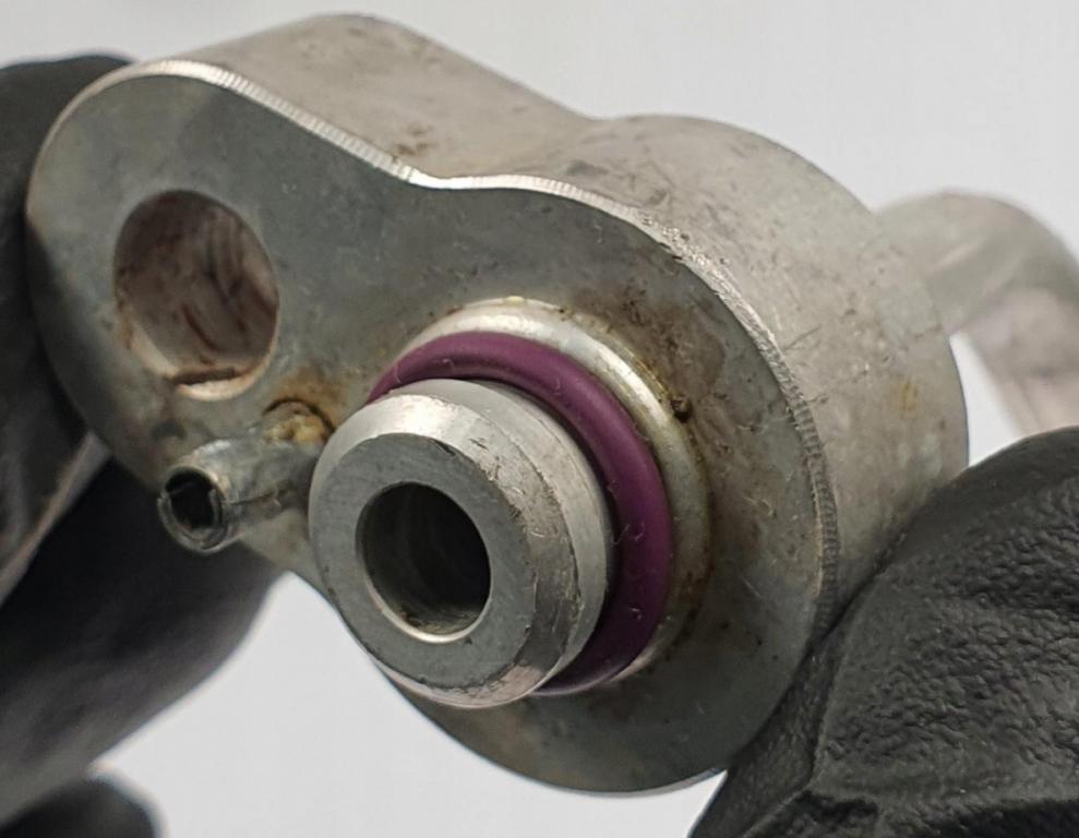 Skoda Citigo Up Mii HATCHBACK 3D 1.0B 60KM 11-19  rúrka klimatizácie 1S0820741B