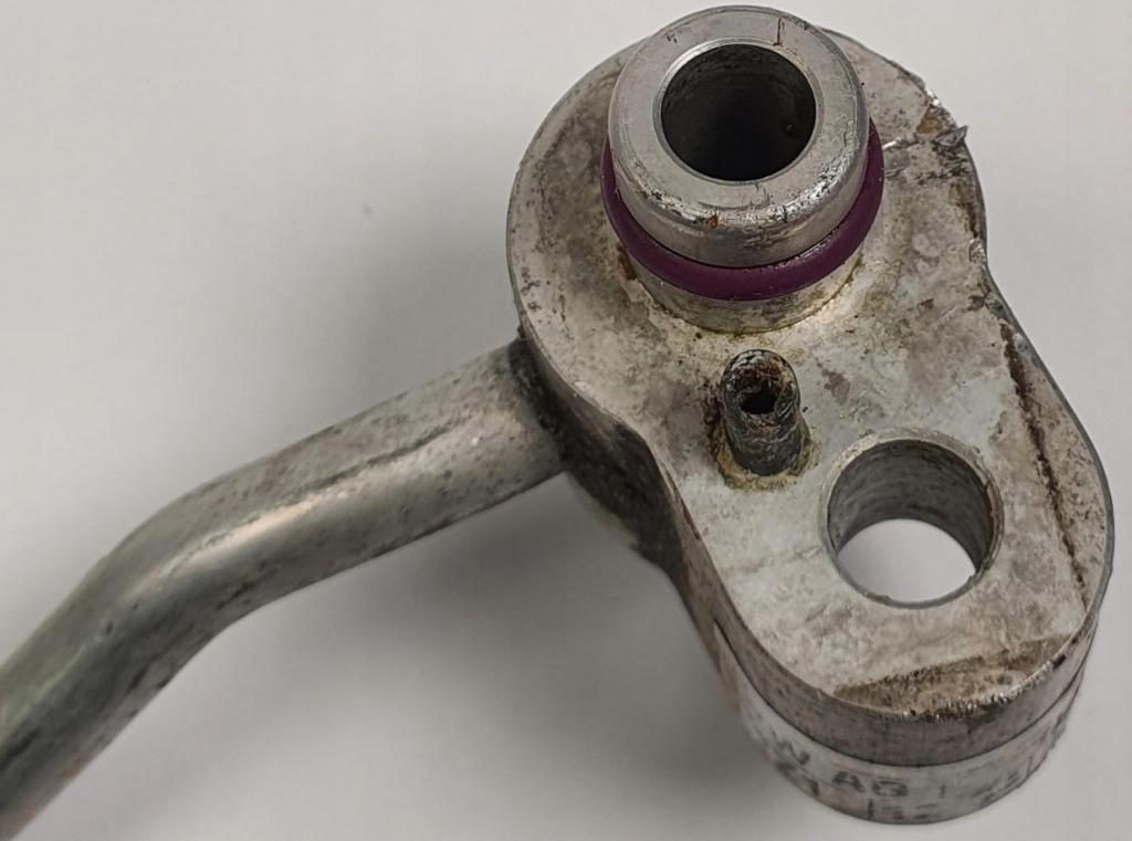 Skoda Citigo Up Mii HATCHBACK 3D 1.0B 60KM 11-19  rúrka klimatizácie 1S0820741B