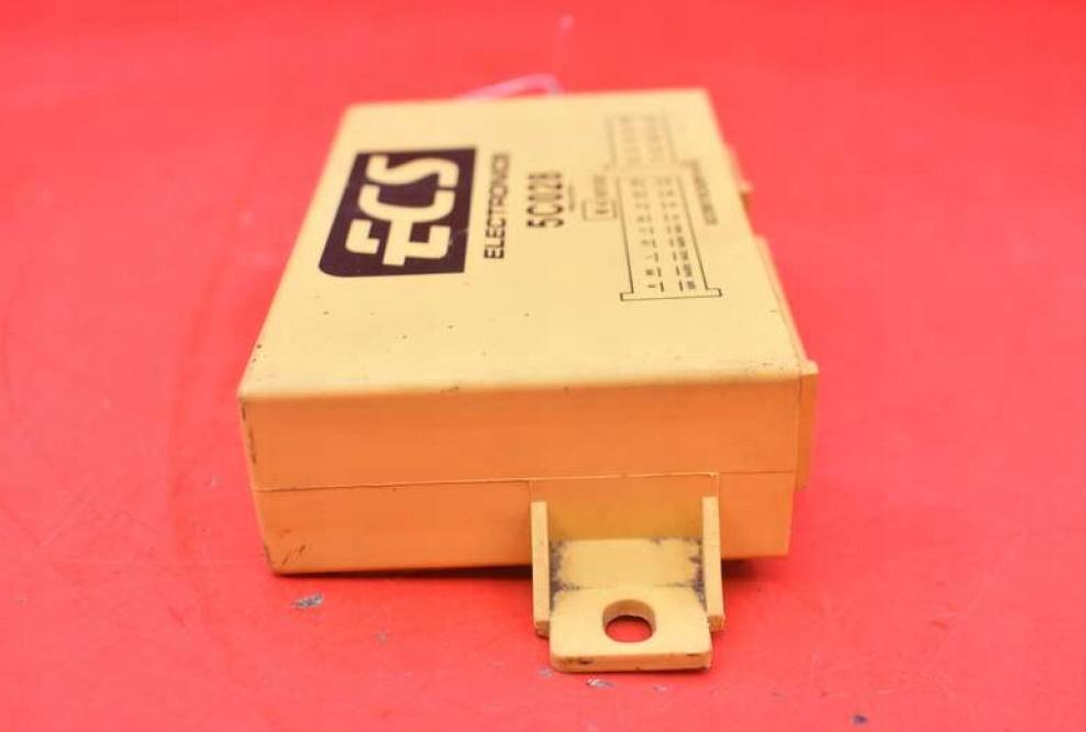 DODGE CALIBER 1.8 16V 150 HP 06-12 modul riadiaca jednotka 5C028