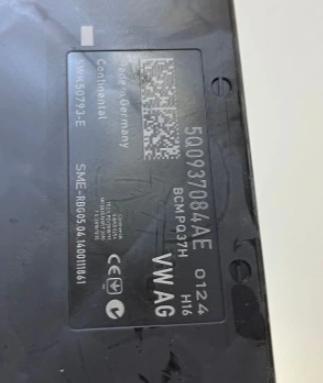 VW Golf VII riadiaca jednotka Komfortu 5Q0937084AE