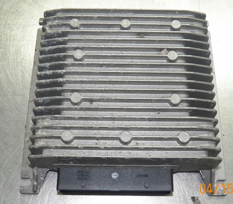 Vw Scirocco II 2008-2017 2.0 tdi 103 kW 1968 cm3 Zesilovač: 5K0035456