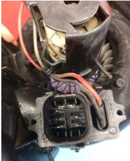 Renault Kangoo I 1998-2008 1.9d 64 HP manual 47 kW 1870 cm3 5- ventilátor vzduchu 8200039211