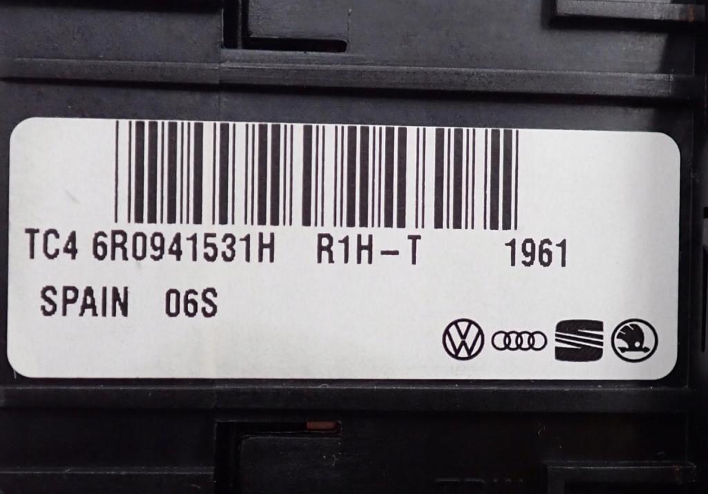 Volkswagen Polo V 2010 51 kW HATCHBACK 5D 1.2B 60KM 09-14 1200 Spínač svetiel na prístrojovej doske 6R0941531H