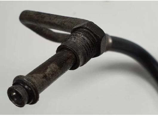 Jeep Grand cherokee WK 2004-2010 3.0 CRD  Rúrka servočerpadlo 52090121AA