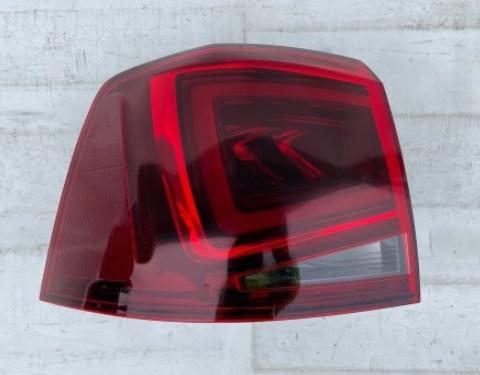 Seat Alhambra II LIFT  2010-2020 2.0 tdi  svetlo / reflektor zadné ľavé 7N5945207 (Ostatné)