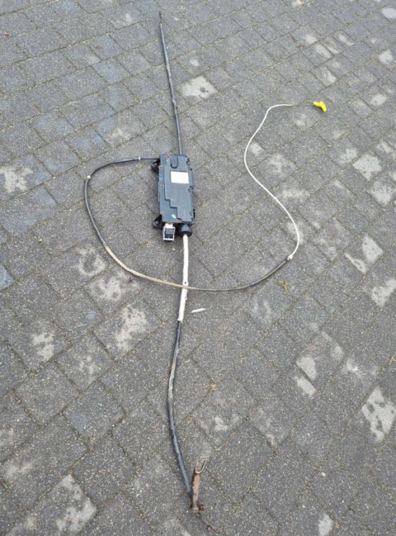 Renault Laguna II 2001-2007 1.9 dci 131 HP manual 96 kW mechanizmus elek. brzdy 8200498693