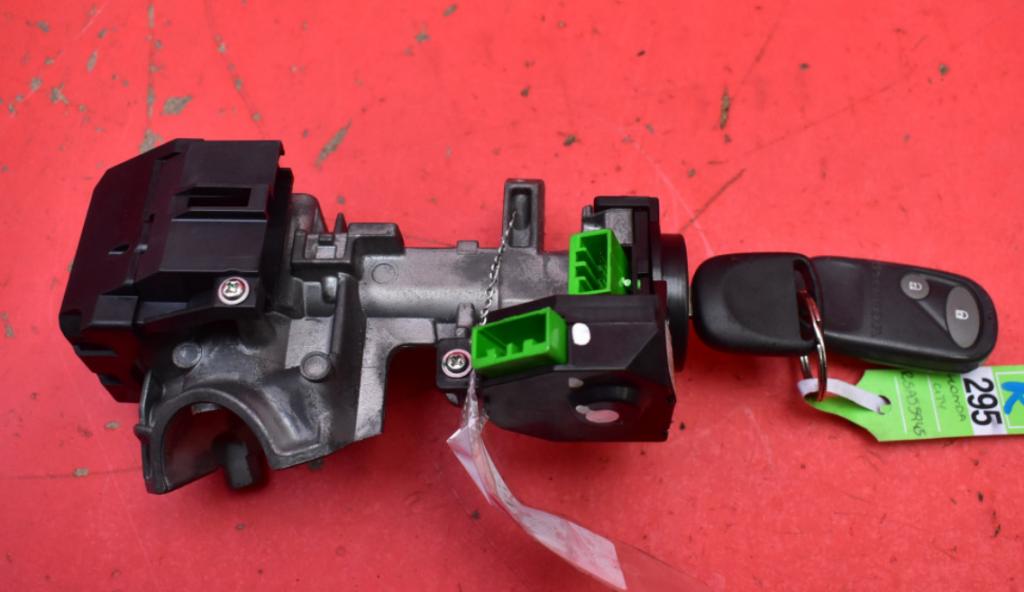 Honda City IV 2002-2008 1,4.0 8v 83 HP manual 61 kW 1339 cm3 4- Spínačka