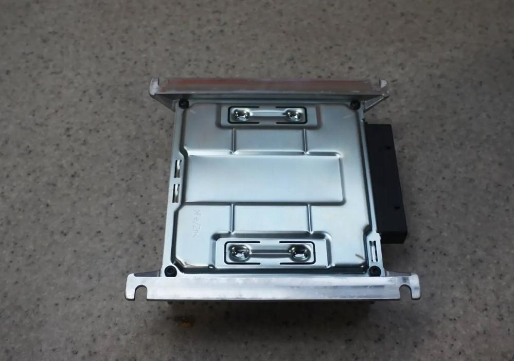 VW Passat CC Audi Skoda Rádio AUDIO ZOSILŇOVAČ BLAUPUNKT 5k0035456