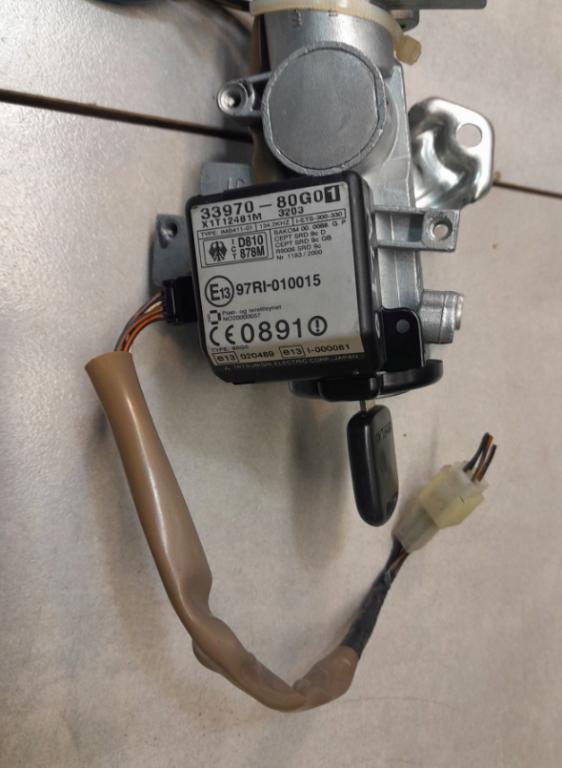 SUZUKI ALTO V 1.1  spínacia skrinka z kľúčom