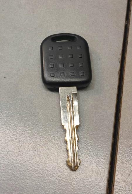 SUZUKI ALTO V 1.1  spínacia skrinka z kľúčom