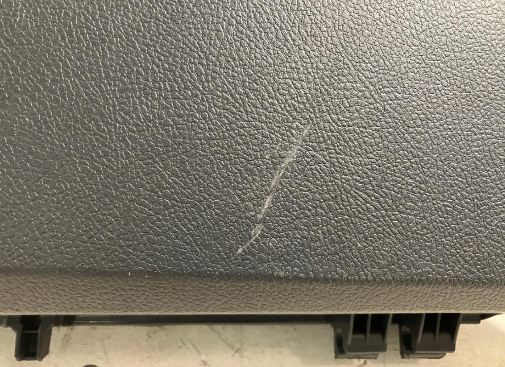 TOYOTA AURIS II Priehradka kastlík spolujazdca 55550-02290