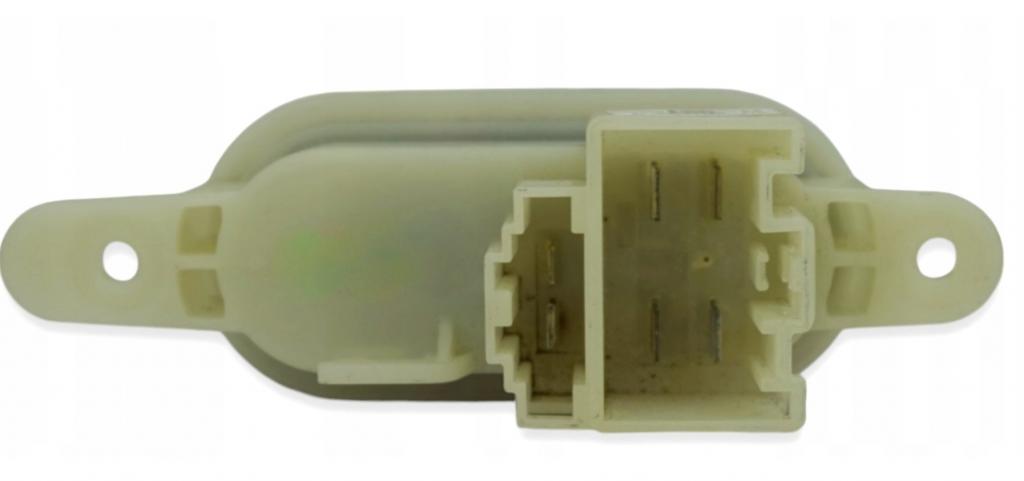 RENAULT LAGUNA III novy rezistor kúrenia 52426558