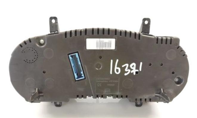 Seat Altea 1.6 TDI  Prístrojovka 1P0920811A (Prístrojové dosky, displeje)