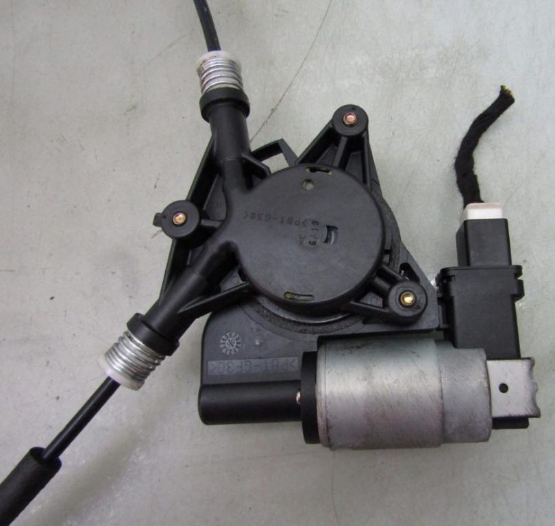 MAZDA 3 1,6 Mechanizmus okna pravy predný G22C5858X