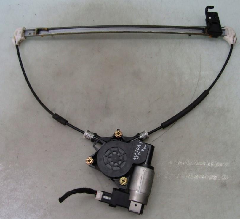 MAZDA 3 1,6 Mechanizmus okna pravy predný G22C5858X