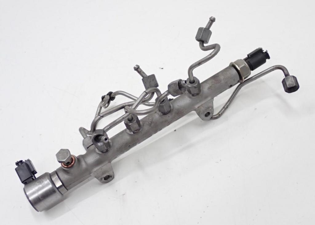 MERCEDES CLA W117 W176 W246 2.2 CDI 16R VSTREKOVACÍCH LIŠTOV SADA SNÍMAČOV 9307Z522A00 28389851