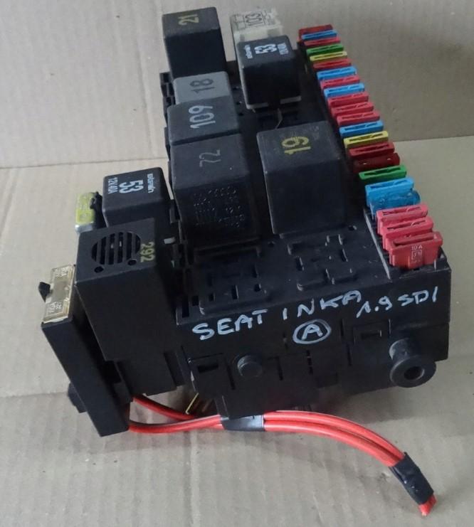 VW Skrinka poistková 357937039