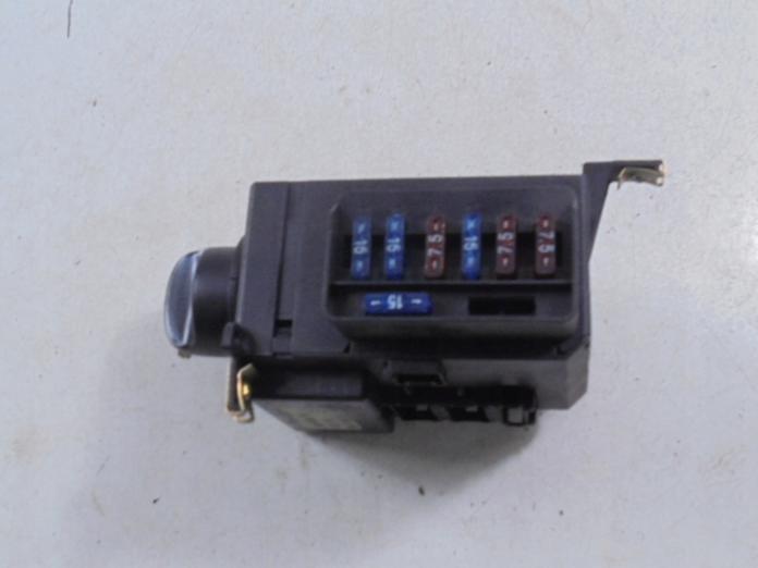 MERCEDES-BENZ KLASA A (W168) HB 2001 44,00 A 160 CDI (168.007) - OM 668.941 1689,00 prepínač svetlá 1685450104