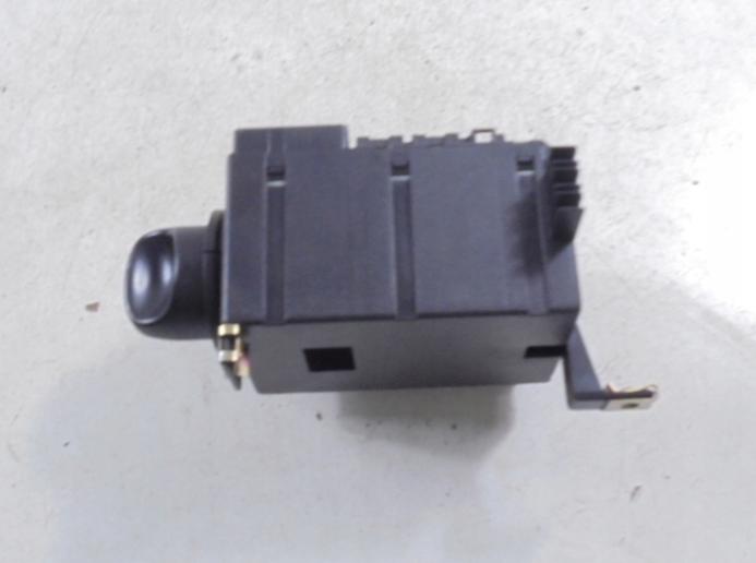 MERCEDES-BENZ KLASA A (W168) HB 2001 44,00 A 160 CDI (168.007) - OM 668.941 1689,00 prepínač svetlá 1685450104