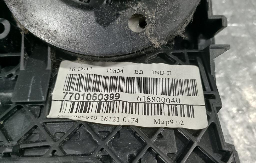 RENAULT SCENIC II Prepínač kombinovaný Krúžok, slimák 7701060399 618800040