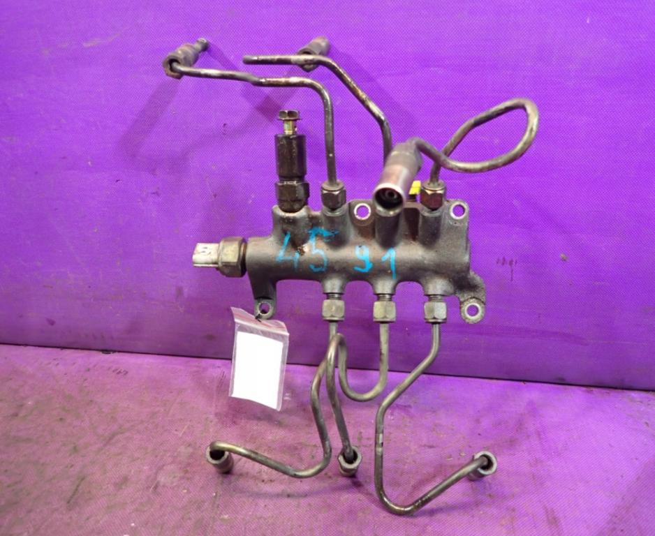 Opel Signum 3.0 cdti 177 HP manual 130 kW 2959 cm3 5- lišta vstrekovacia 499000-4441 (Vstrekovacie lišty)