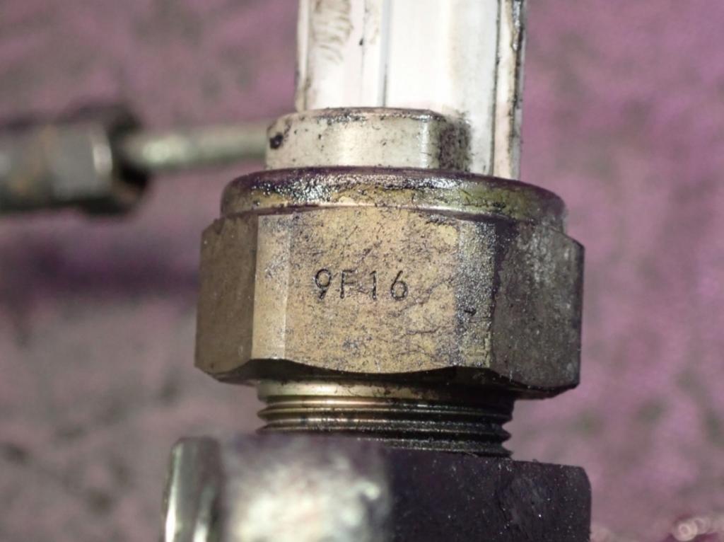 Opel Signum 3.0 cdti 177 HP manual 130 kW 2959 cm3 5- lišta vstrekovacia 499000-4441 (Vstrekovacie lišty)