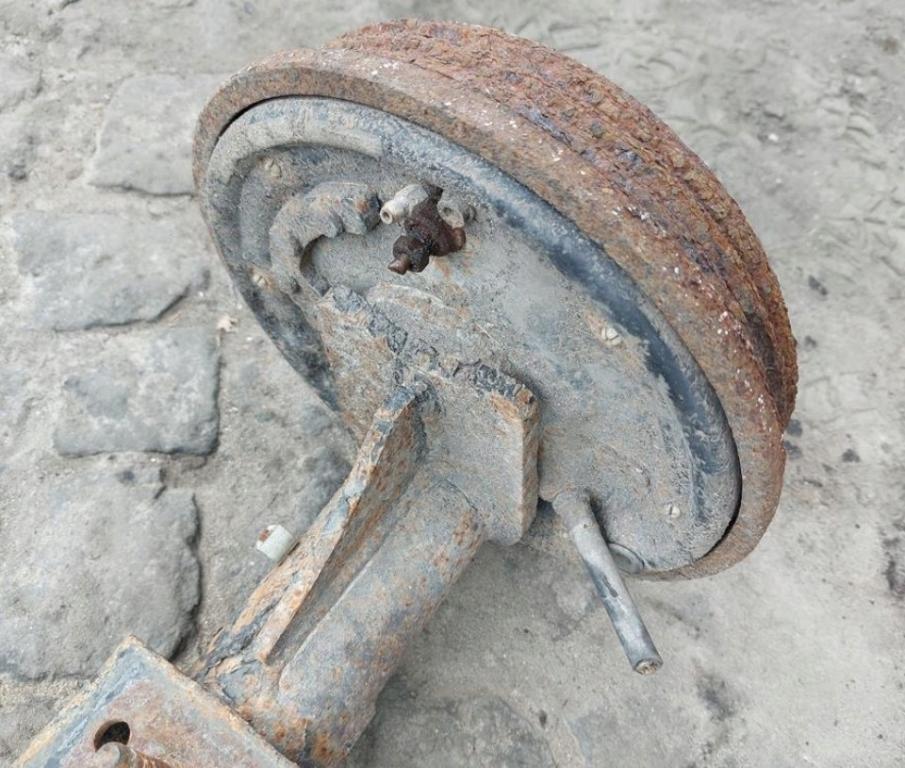 Seat Inca 1.9 SDI 64 HP manual 47 kW 1896 cm3 Zadná Výstuha