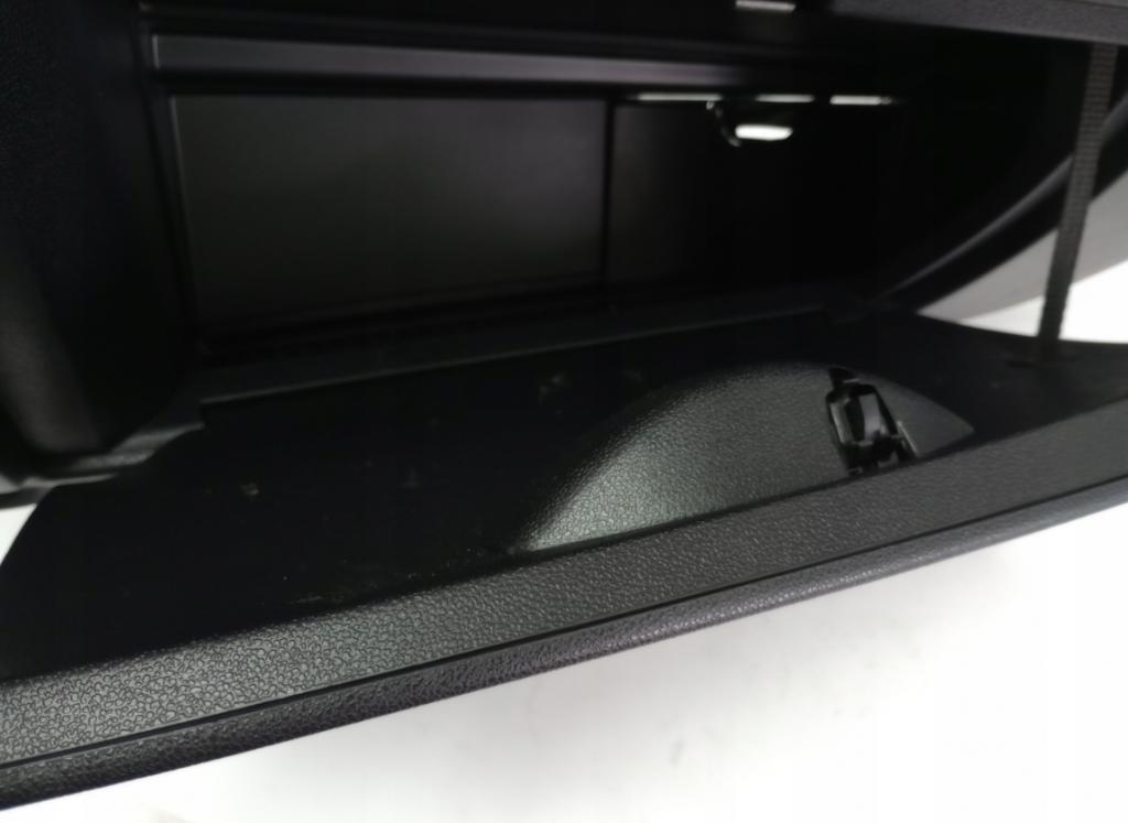 Bmw 1 e87 2004-2011 1.6 16v 116 HP manual 85 kW 1596 cm3 5- kastlík 7135696