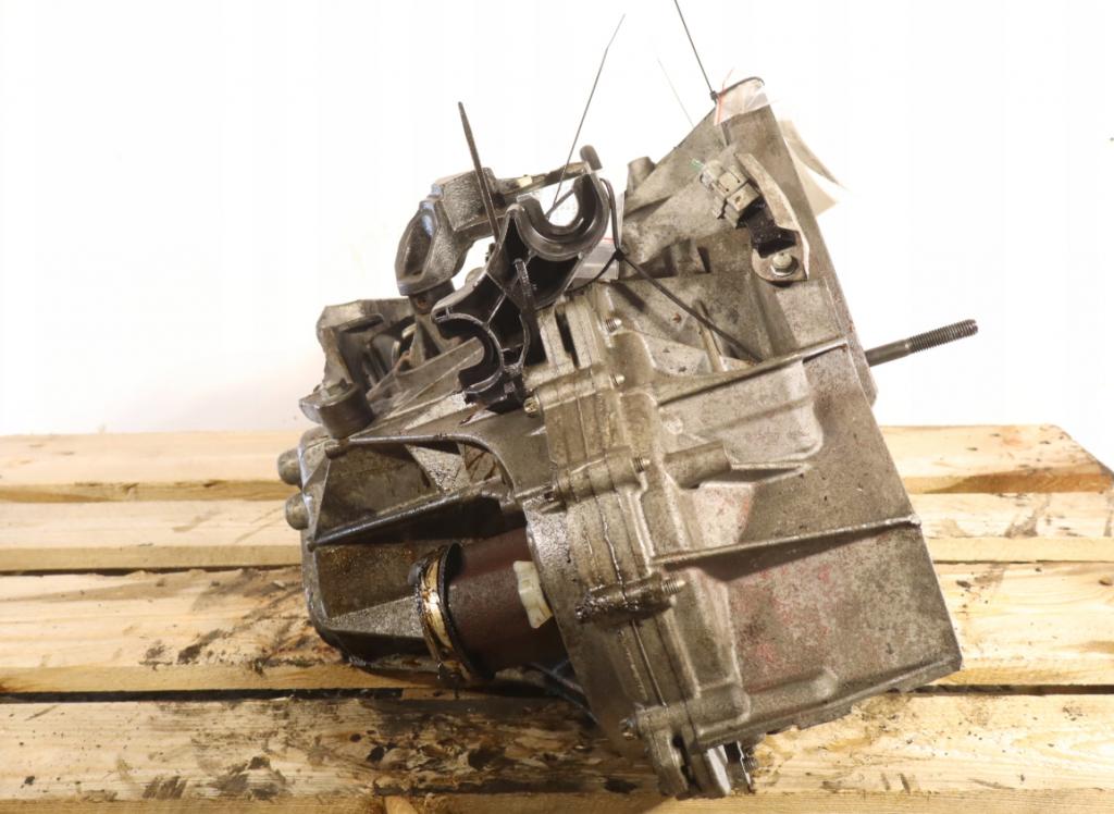 renault MEGANE III 1.2TCE PREVODOVKA 6-RAST.