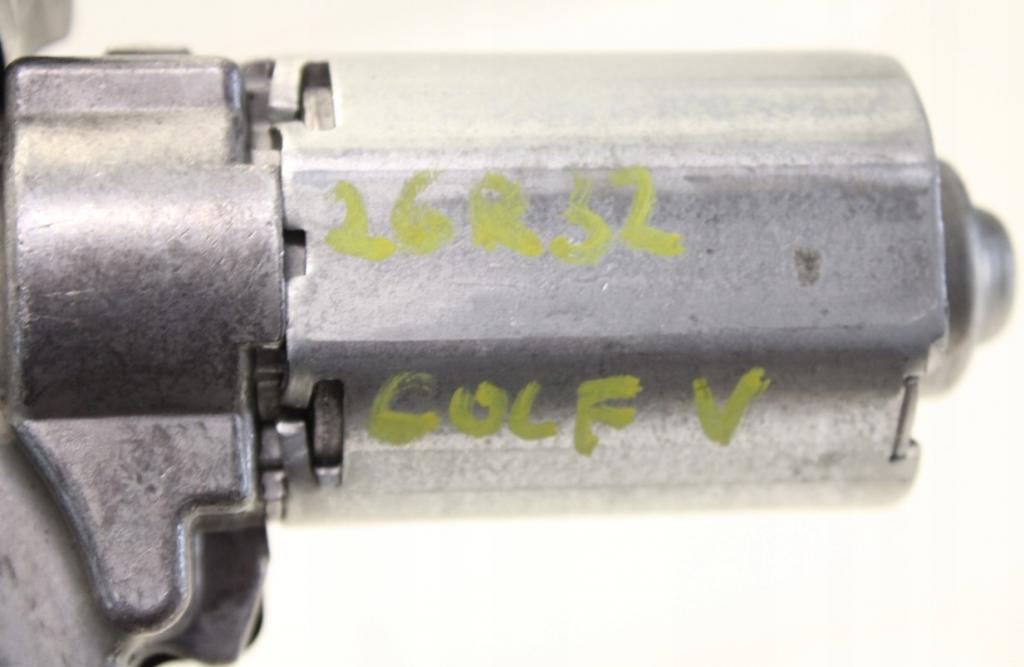 Volkswagen Golf VI  Motorček stieračov zad 1K9955711A