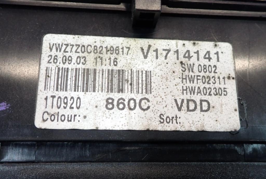 VW TOURAN (1T1, 1T2) 2003 - 2010  2.0 TDI 100 kW [136 KM]  Prístrojovka 1T0920860C