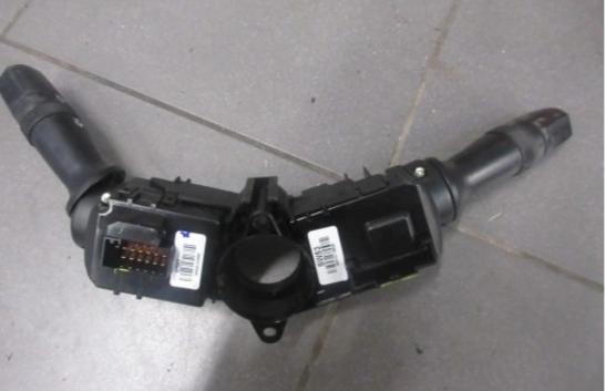 KIA CEED II Prepínač svetiel kombinovaný 93410-1M530 93420-2K560