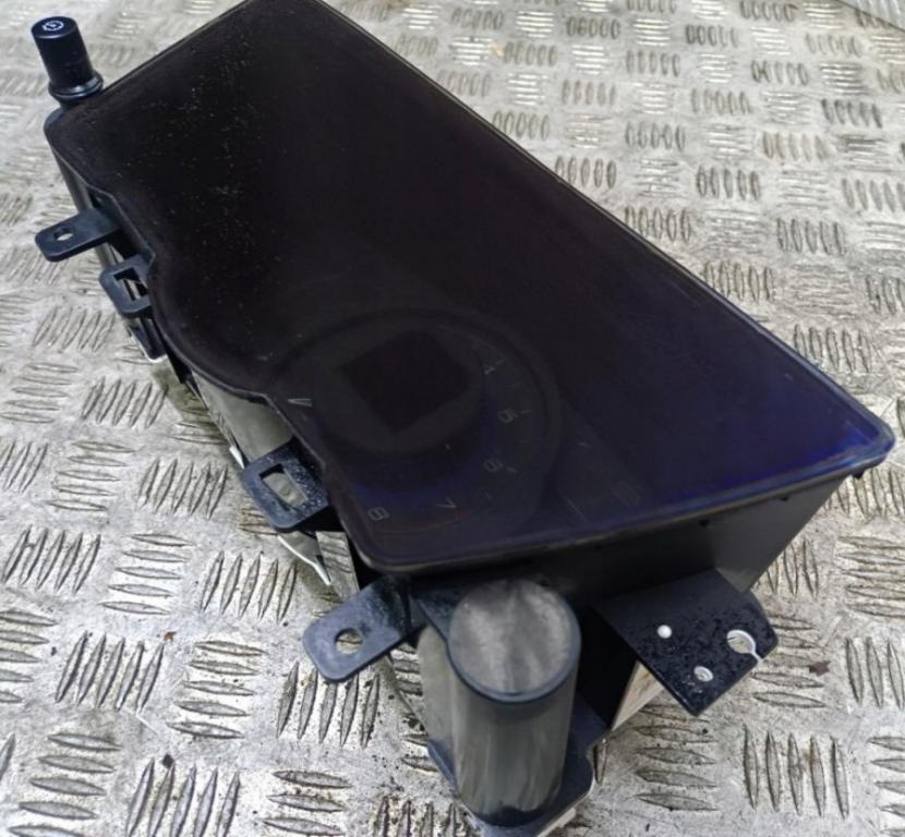 Honda Civic VIII 2006-2011 1.8 16v 140 HP manual 103 kW 1799 cm3 Prístrojovka/ budíky HR0342106
