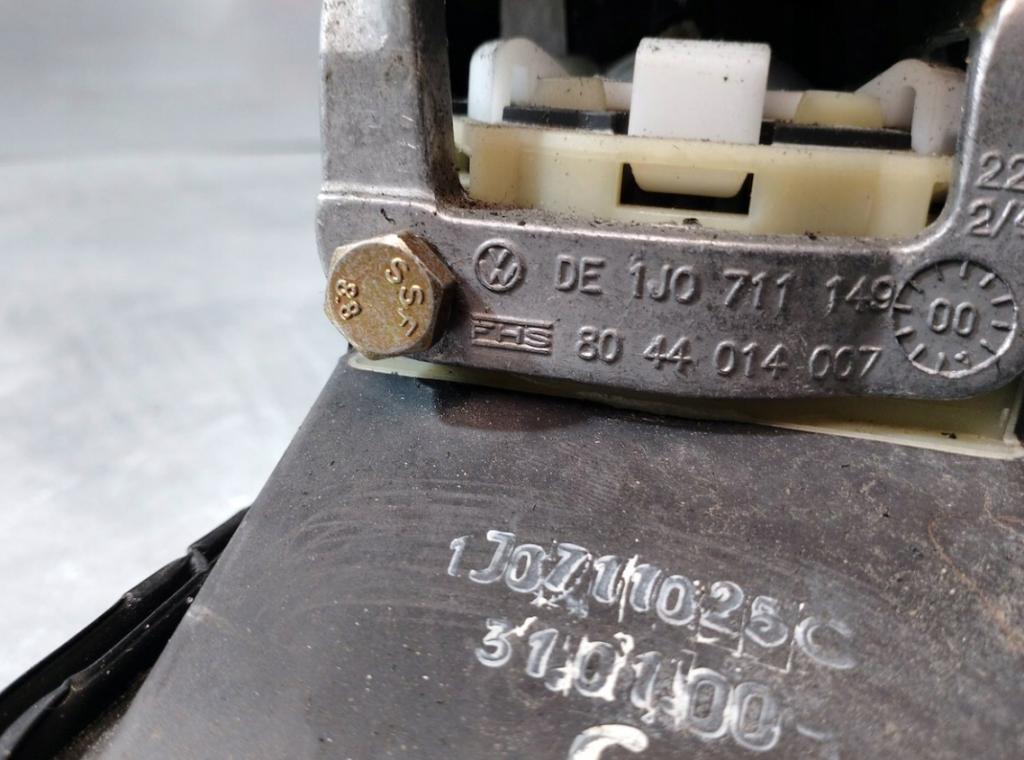 VW BORA 1.6 16V RADIACA PÁKA 1J0711025C 1J0711149